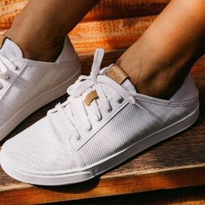 OluKai Pehuea Li Sneakers in White